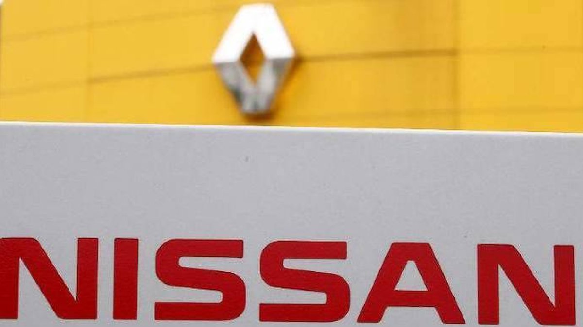 Renault baraja reducir su presencia en Nissan para facilitar la fusión con FCA