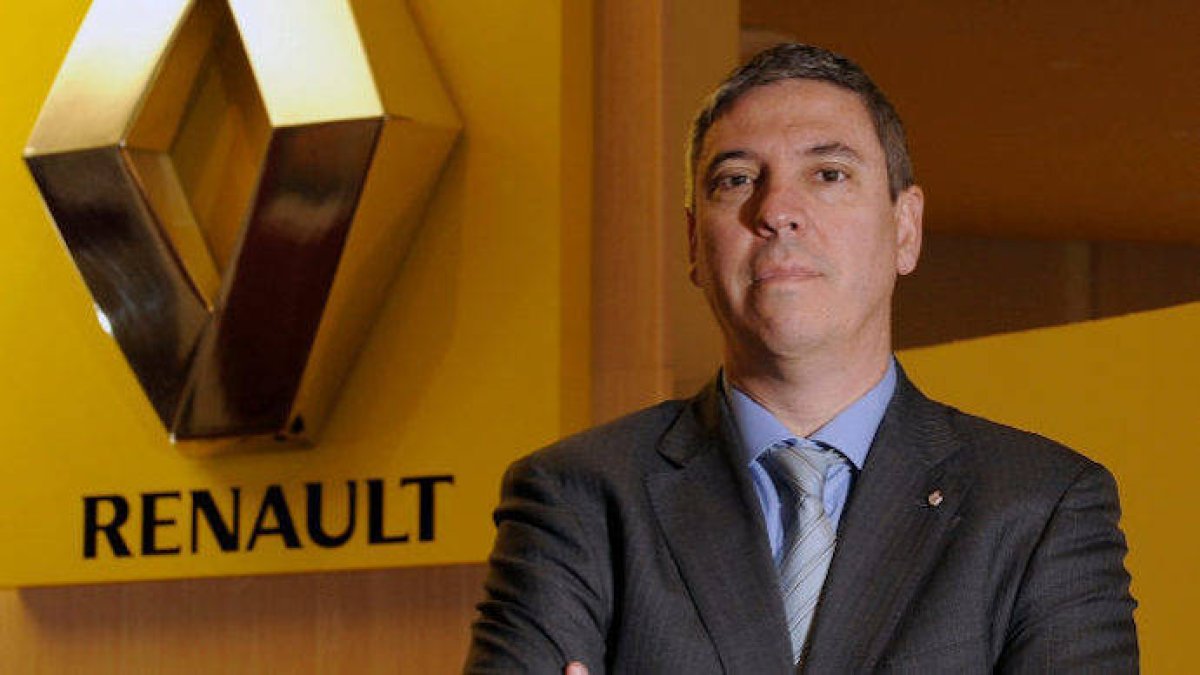 De los Mozos avisa, el Gobierno está siendo enemigo de la automoción