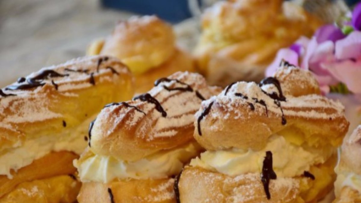 Palos catalanes (pasteles catalanes)