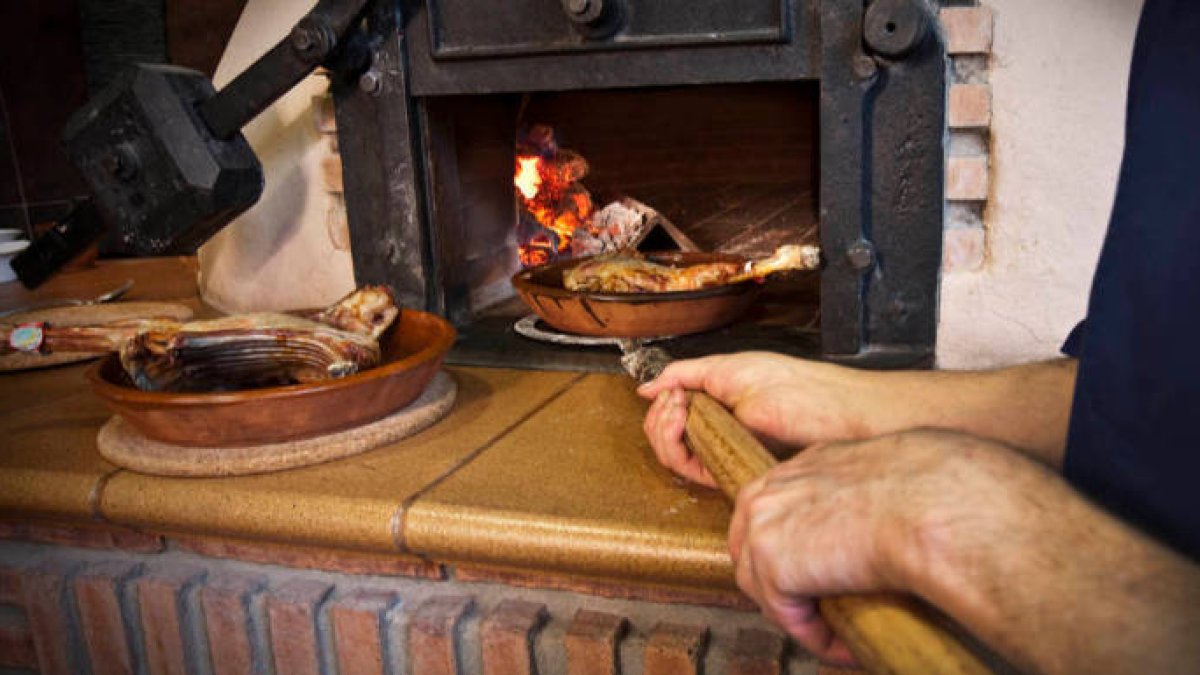 Aranda de Duero celebra este mes las Jornadas del Lechazo en 8 asadores