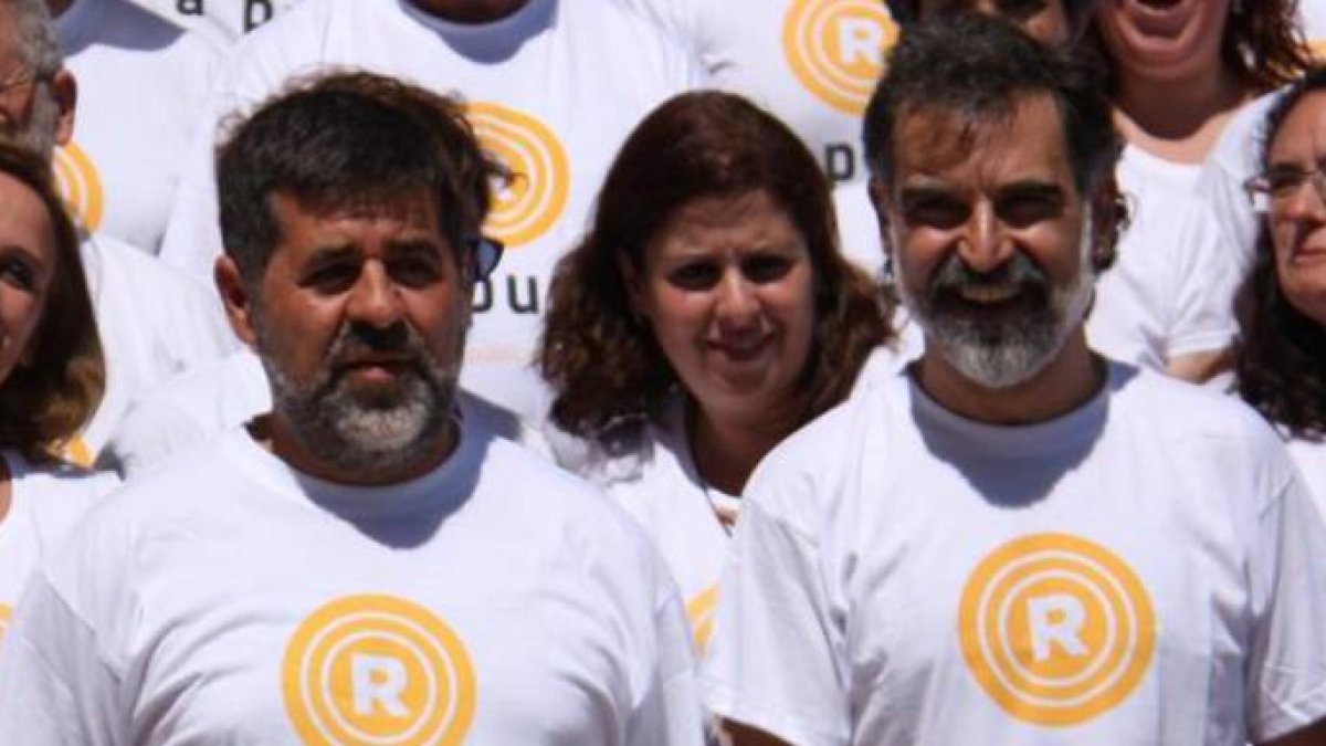 Jordi Sánchez, junto a Jordi Cuixart, en la Diada de 2016.