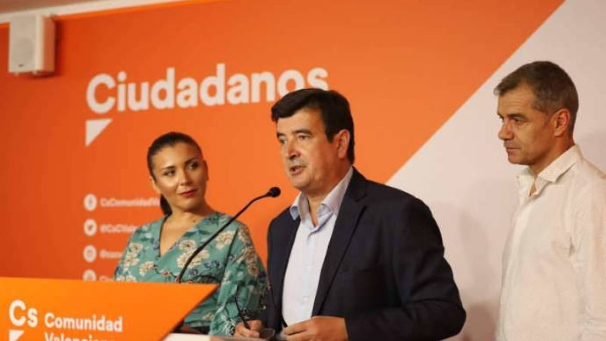 Primarias: ¿cuándo y para qué? Faltan Ciudadanos, Vox, Som...