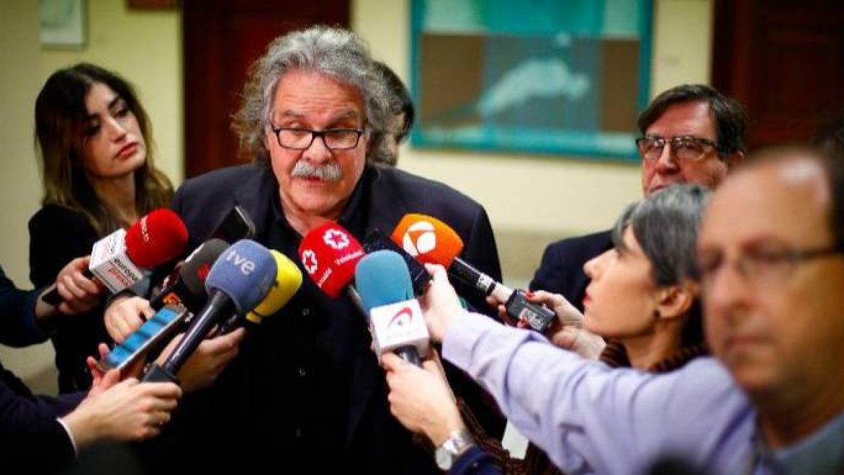 Joan Tardá, este jueves en declaraciones a los periodistas en el Congreso.