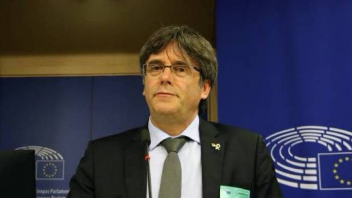 Puigdemont, la última puerta que se le cierra.