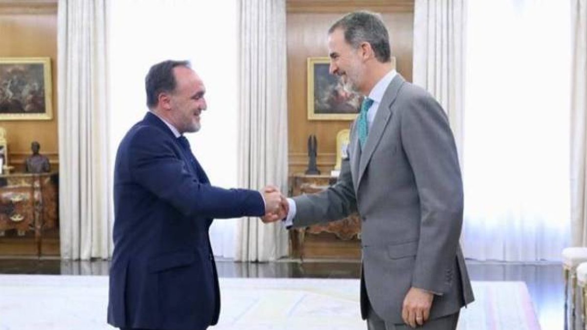 El líder de UPN, Javier Esparza, este miércoles en La Zarzuela.