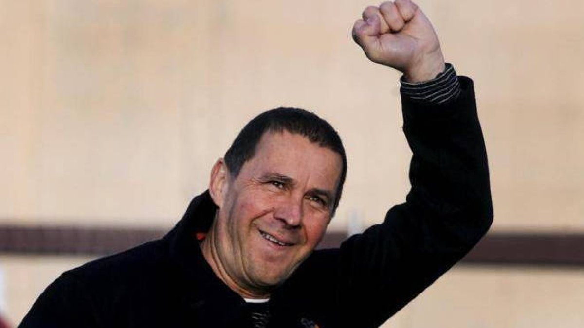 Otegi se viene arriba y exige a Sánchez que le reciba en La Moncloa