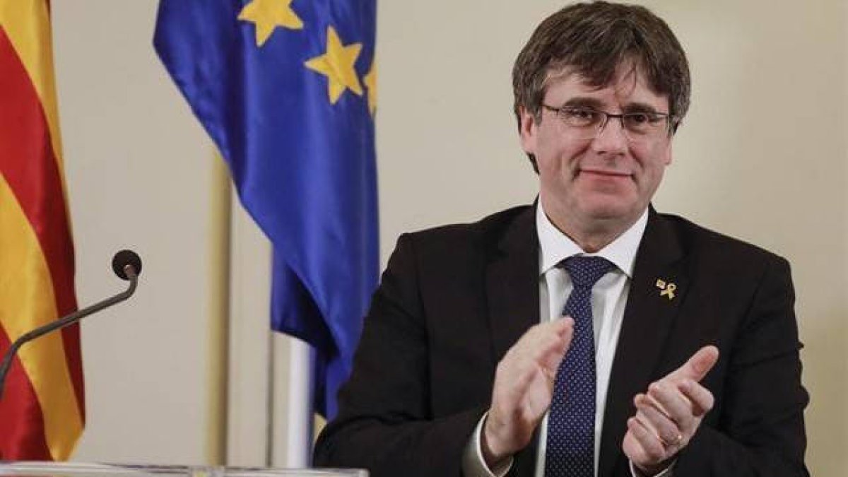 Puigdemont podrá ser candidato pero será detenido si recoge el acta