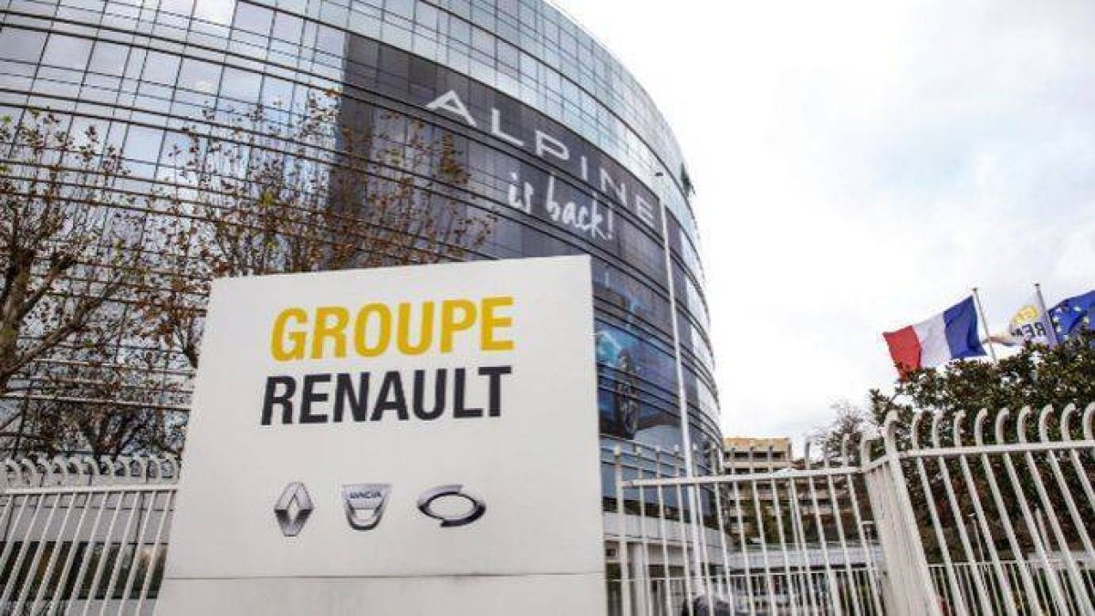 Las trabas políticas acaban con la fusión de FCA y Renault