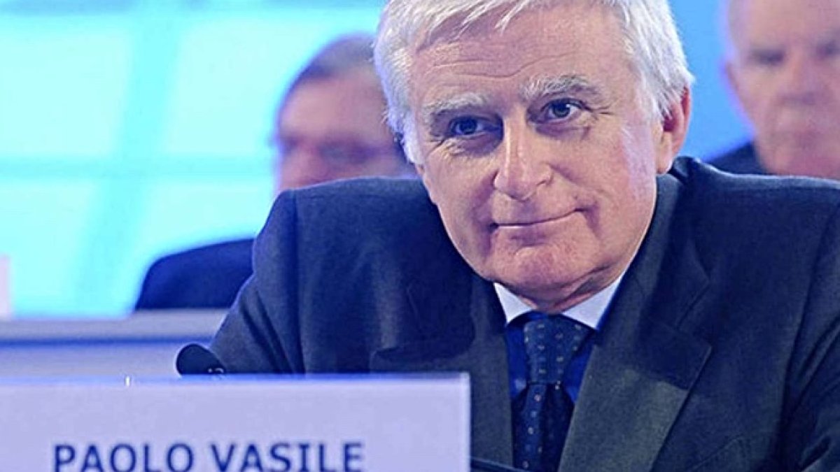 Paolo Vasile, en una imagen de archivo durante una Junta de Mediaset.