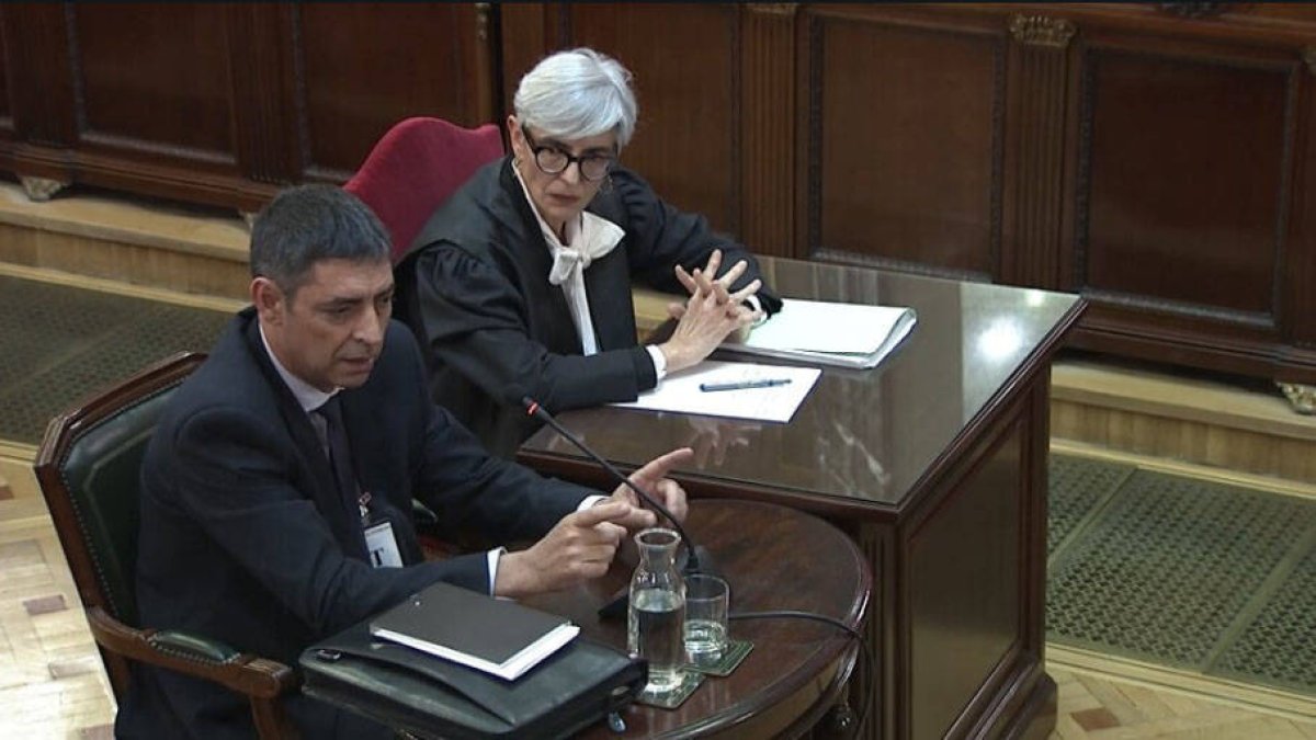 El exmayor Trapero durante su declaración como testigo.