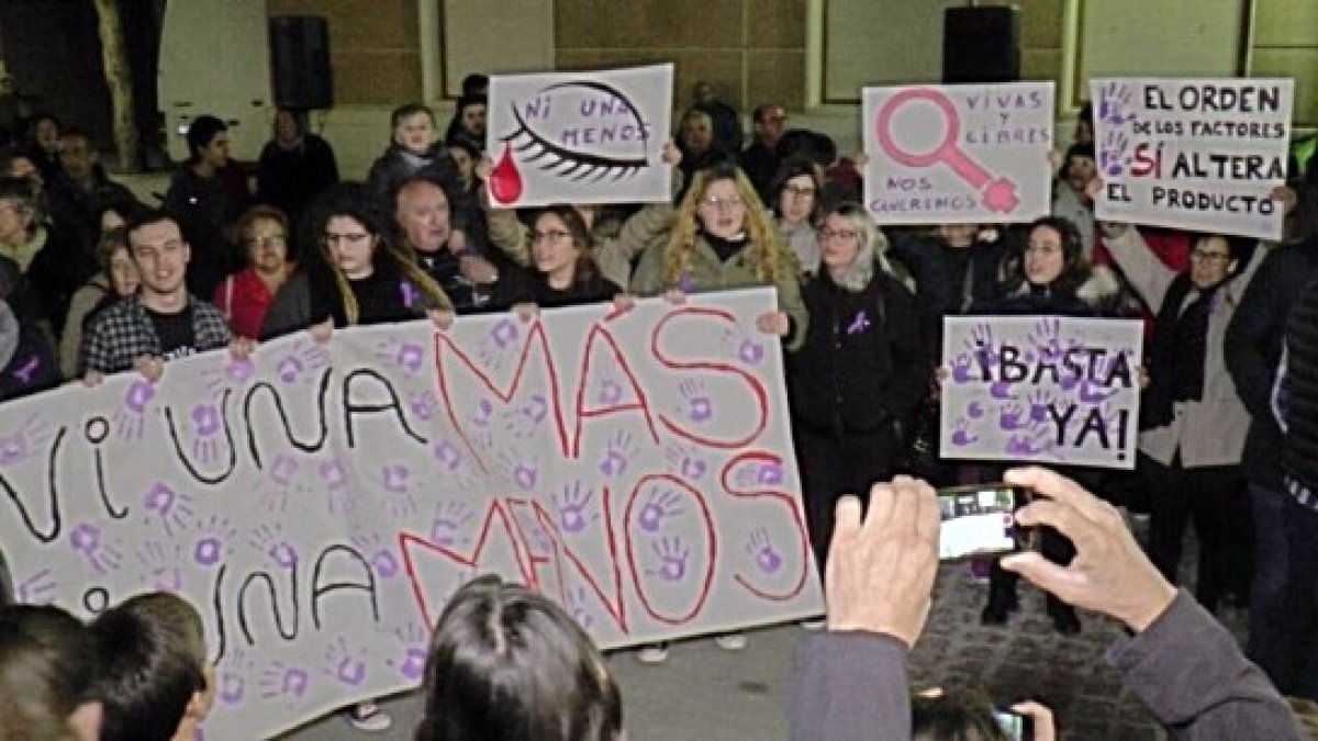 El Consell reconoce “errores” en el caso del asesinato de Jessica