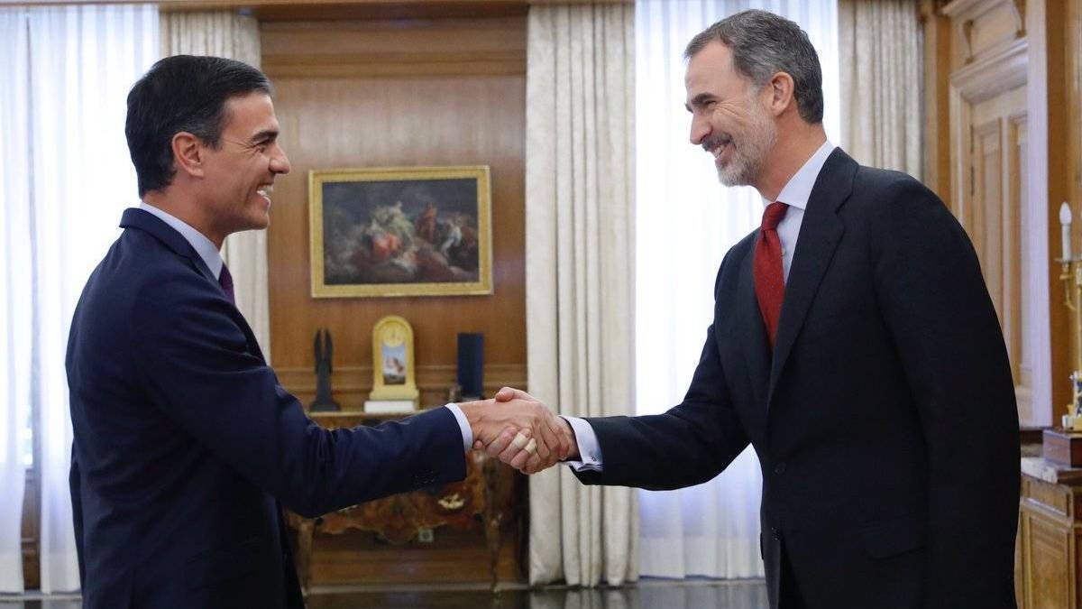 Pedro Sánchez recibió del Rey el encargo de formar gobierno.