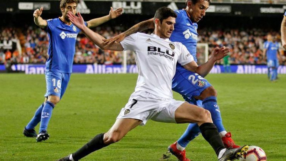 Una imagen del trabado encuentro