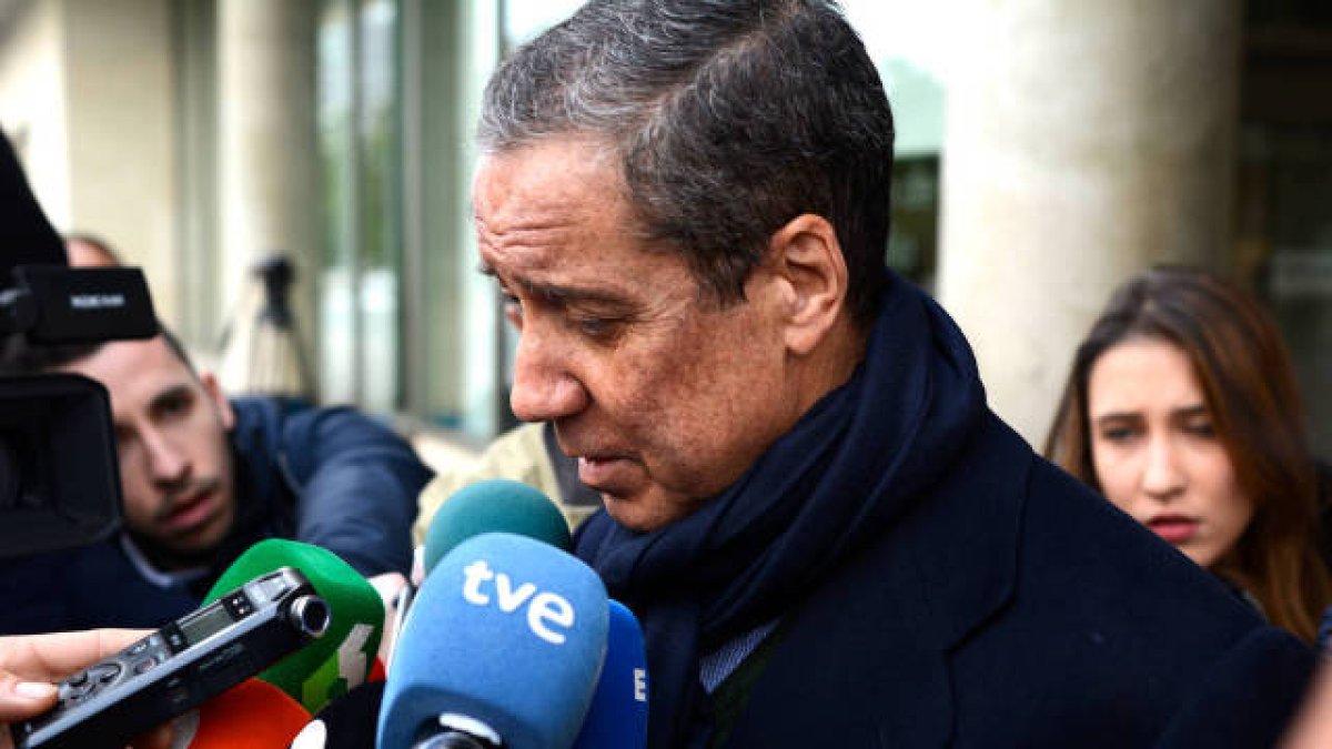 Zaplana lo sigue negando todo