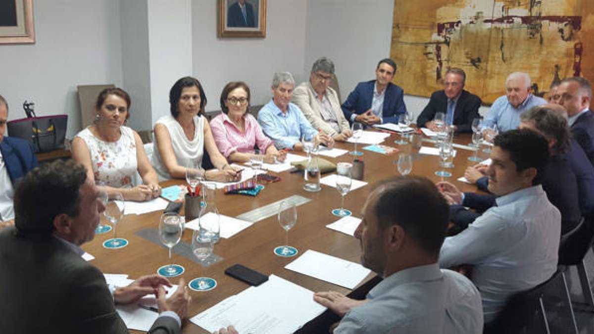 La Cámara y la Empresa Familiar constituyen el Club de Empresas Centenarias