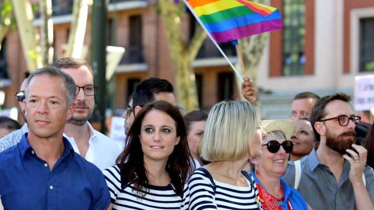 Los populares Maroto y Levy, en una manifestación del Orgullo