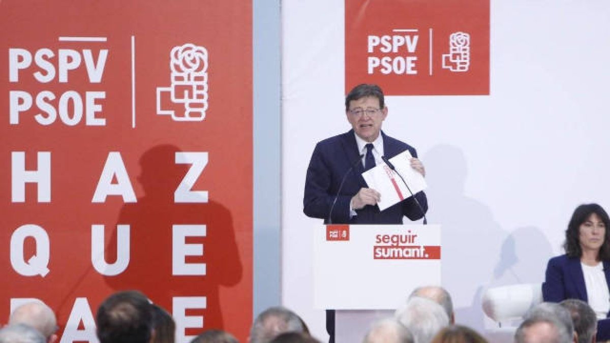Tienda de campaña. Salvar al president Puig