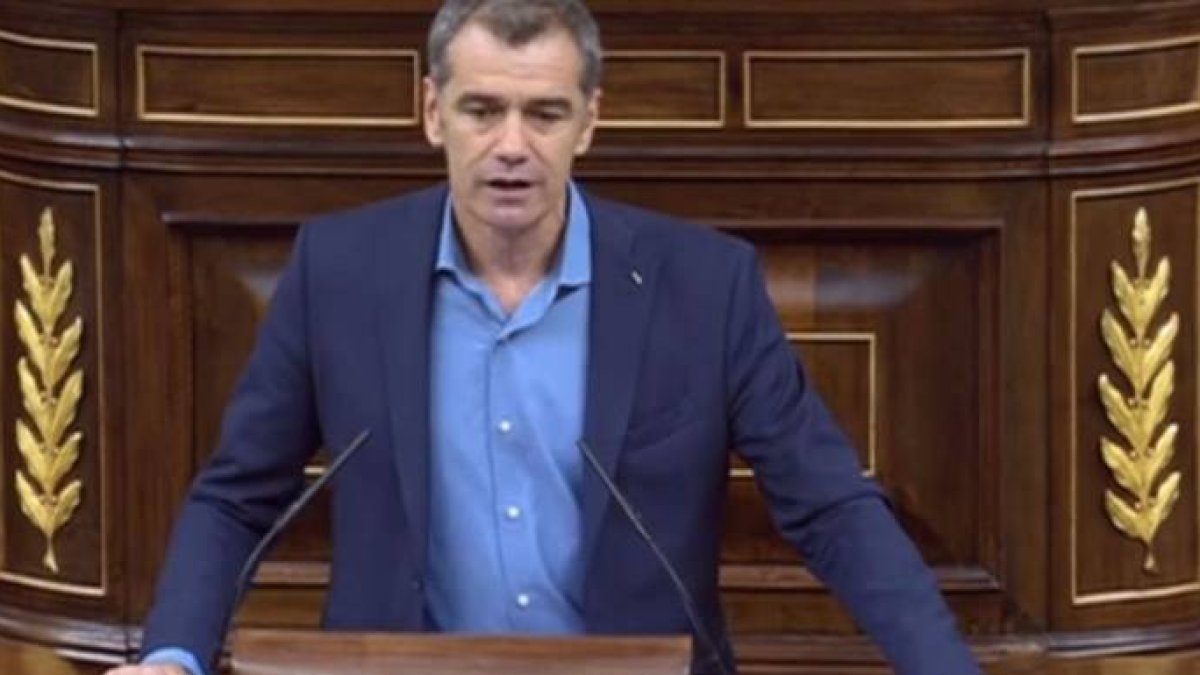 Toni Cantó deja el Congreso tras ocho años para ser candidato en Valencia.