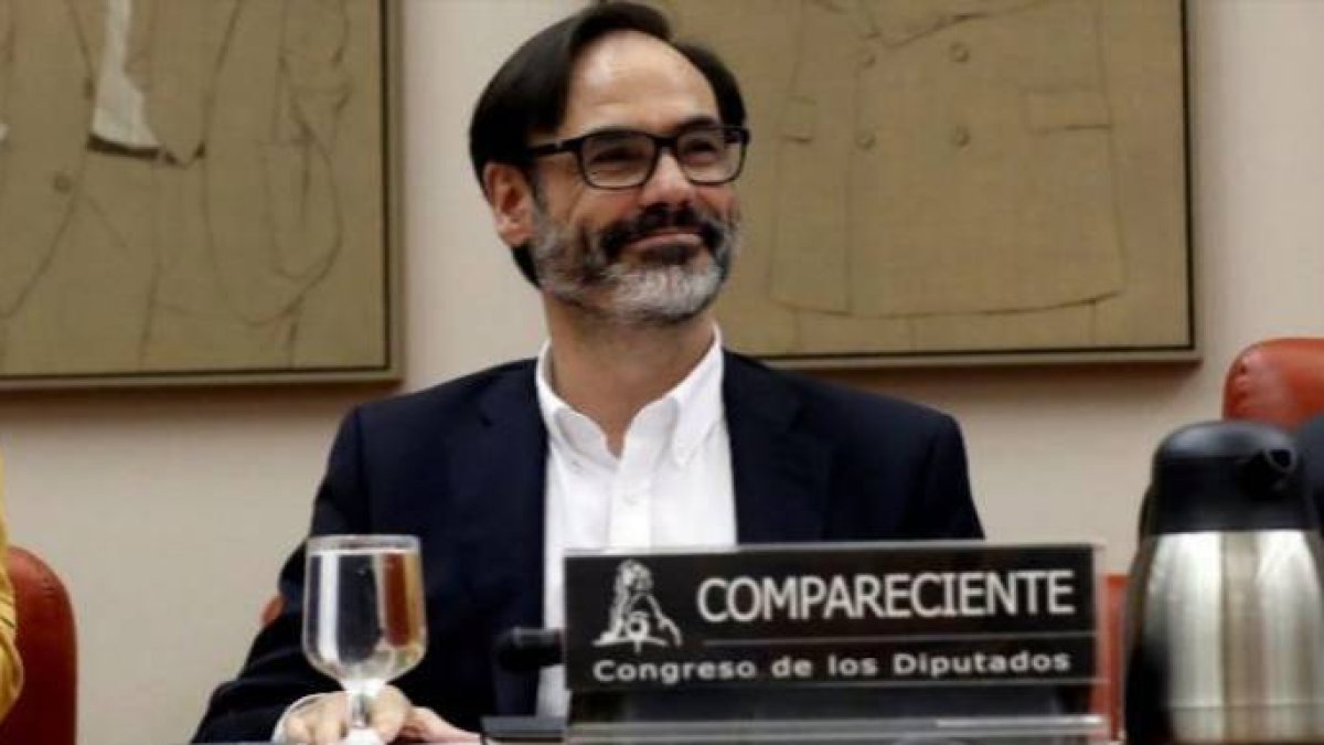Fernando Garea, presidente de la agencia EFE, en una comparecencia en el Congreso.