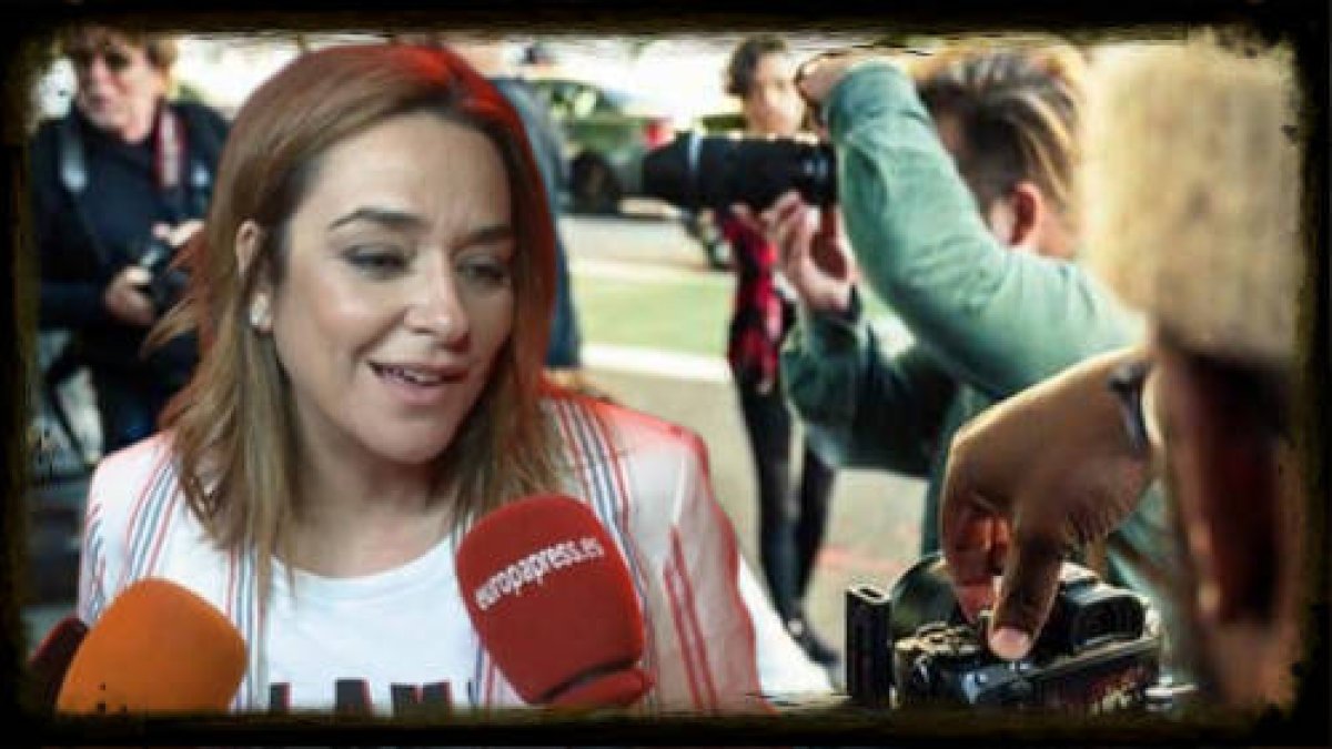 Toñi Moreno no está dispuesta a compartir su vida con sus compañeros periodistas.
