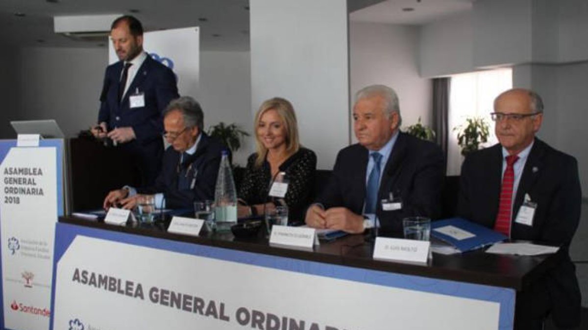 La empresa familiar pide eliminar impuesto de sucesiones
