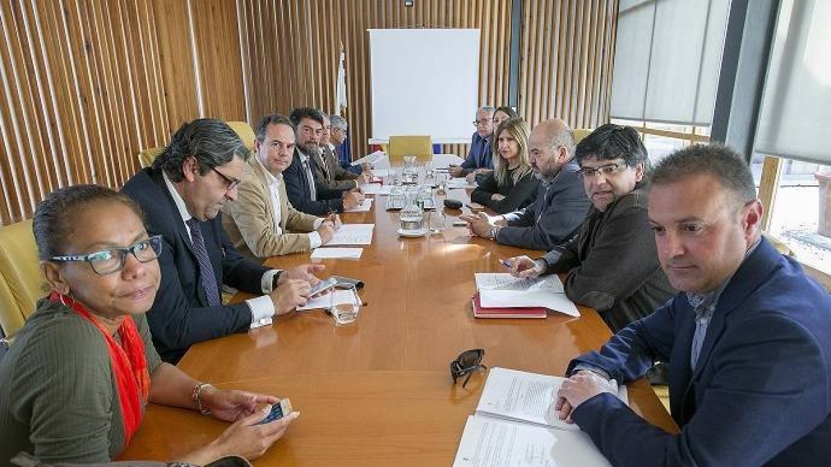 Alicante bonifica al Puerto en un 35% del IBI por su especial interés municipal