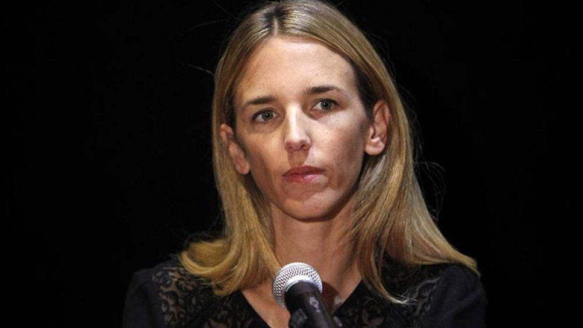 Cayetana tumba a Sánchez: 