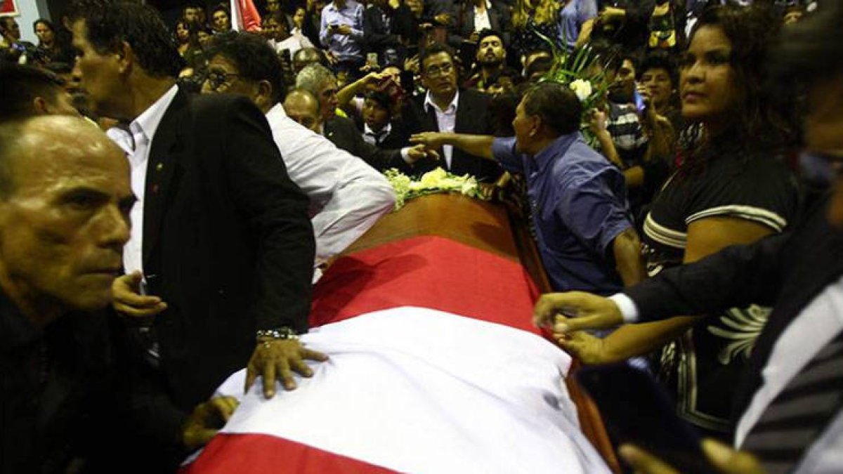 El féretro del expresidente peruano Alan García.