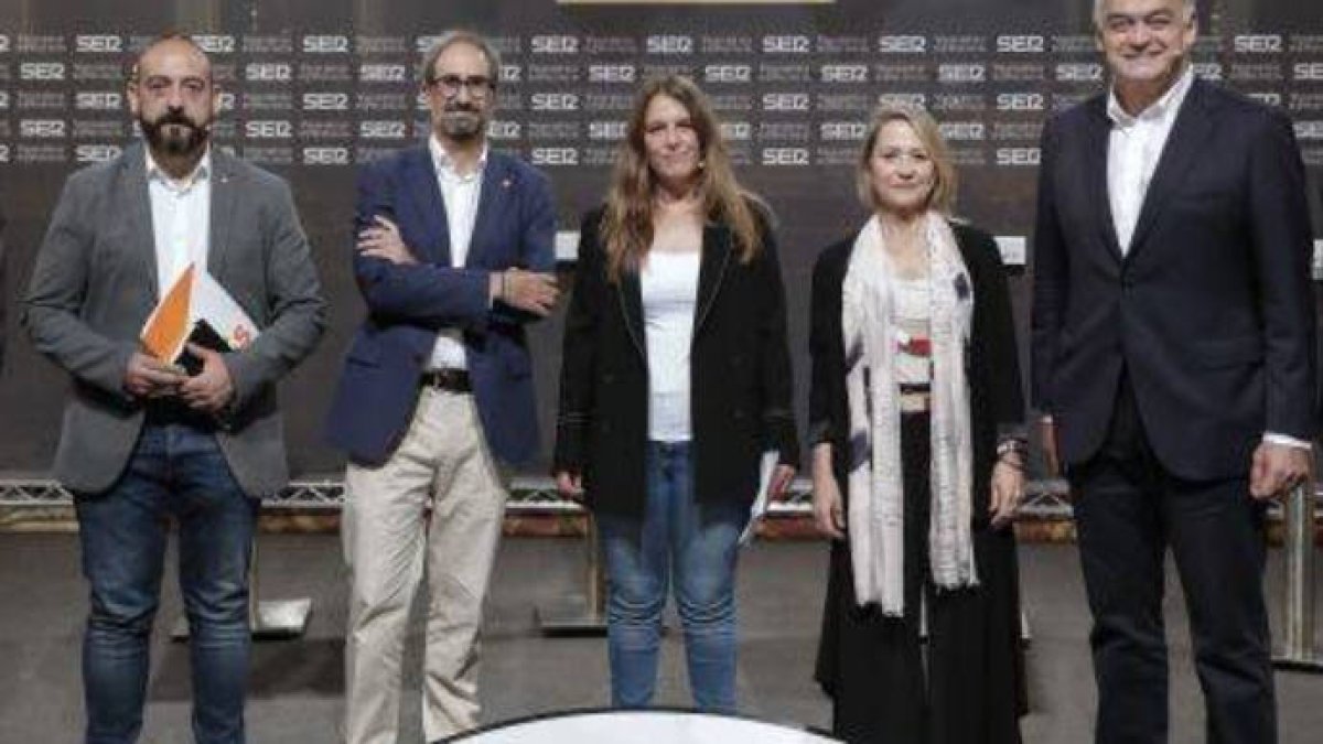 Debate europeo: Pons destaca ante un ex diputado catalán y el bloque progresista