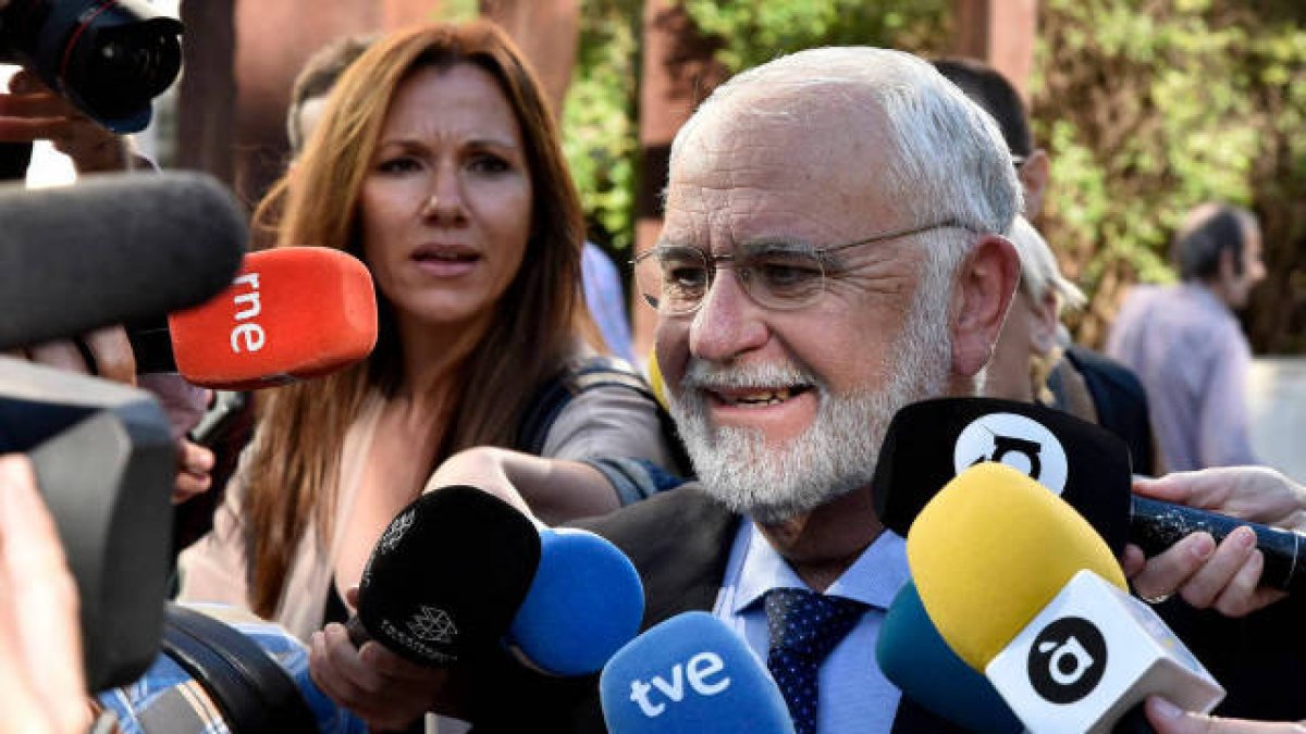 La causa por la visita del Papa de hace trece años depende de un informe