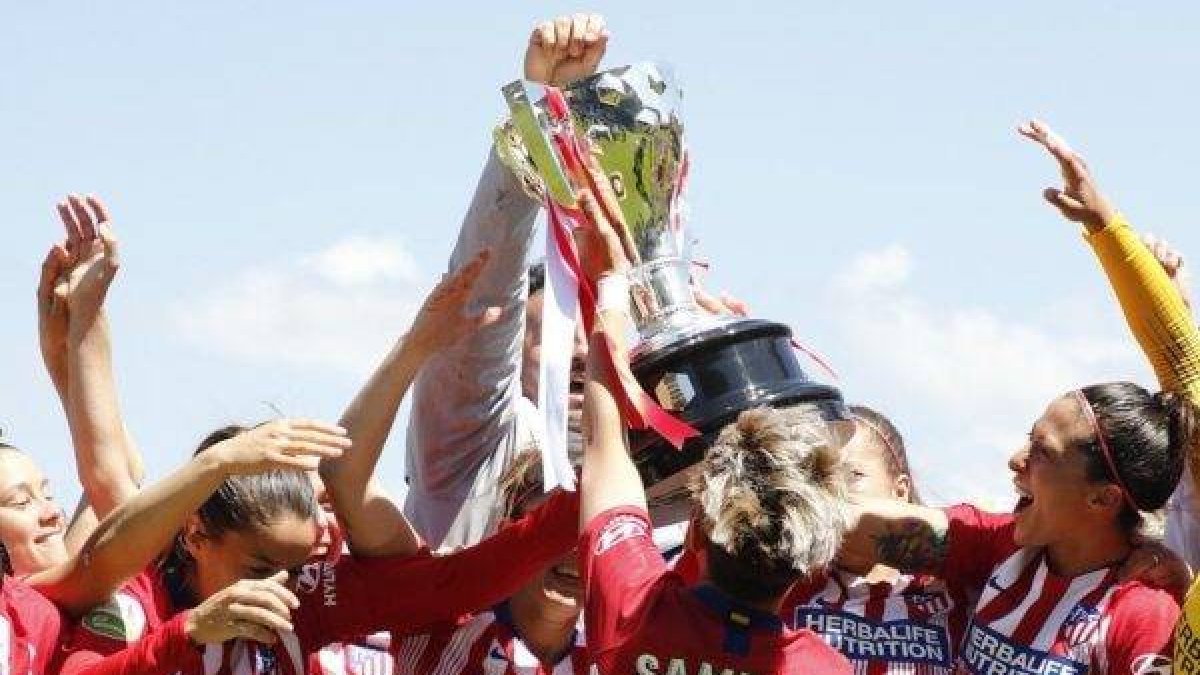 Los 5 equipos femeninos que reinan en las grandes Ligas