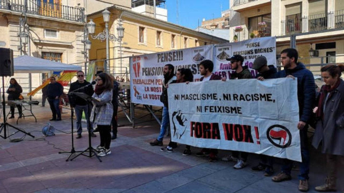 Vox denuncia insultos y amenazas de la