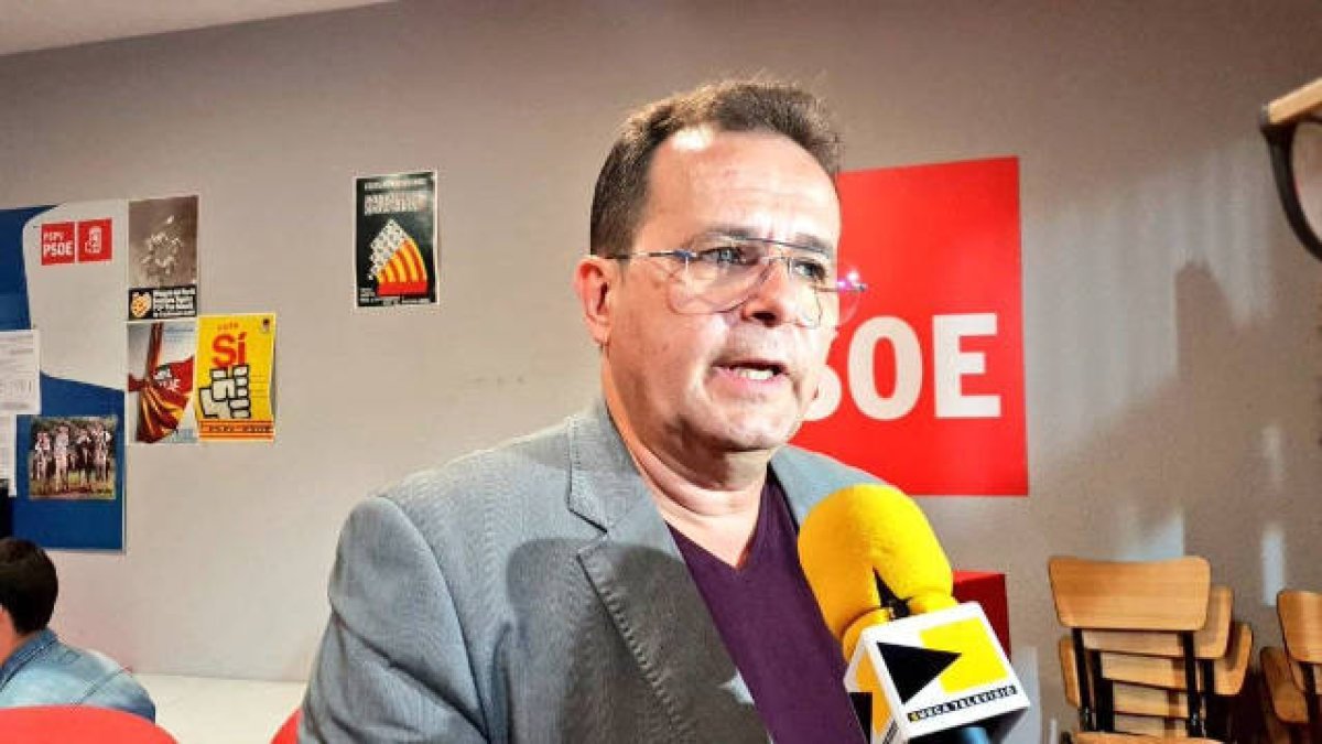 El recién elegido alcalde de Sueca, Dimas Vázquez (PSPV-PSOE), en una imagen de archivo