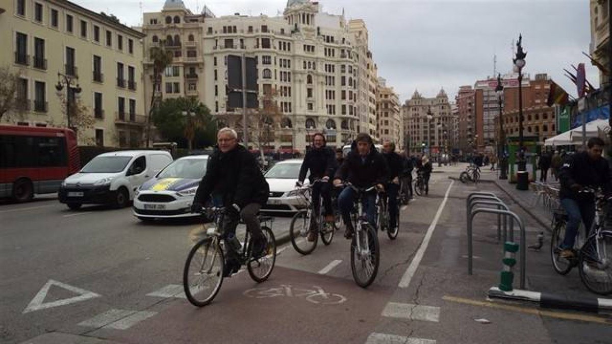 Ribó en bici