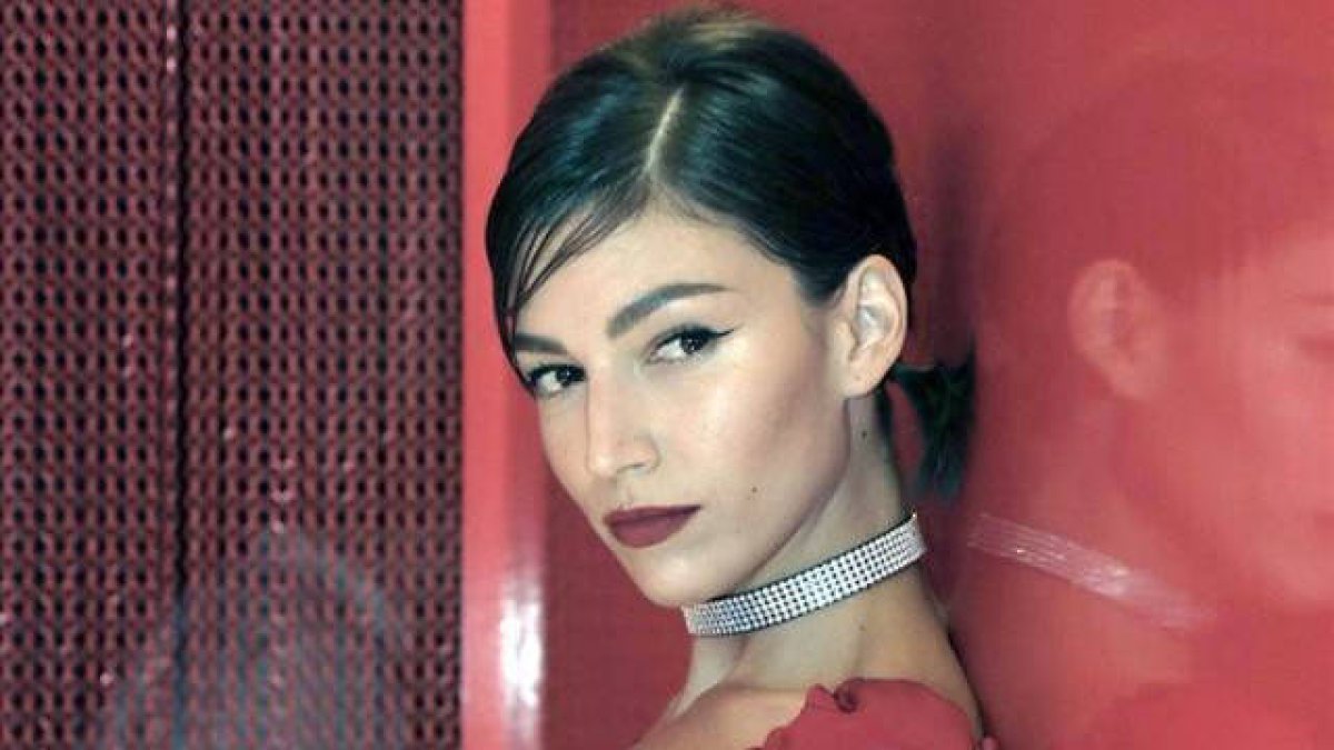 Úrsula Corberó, caracterizada