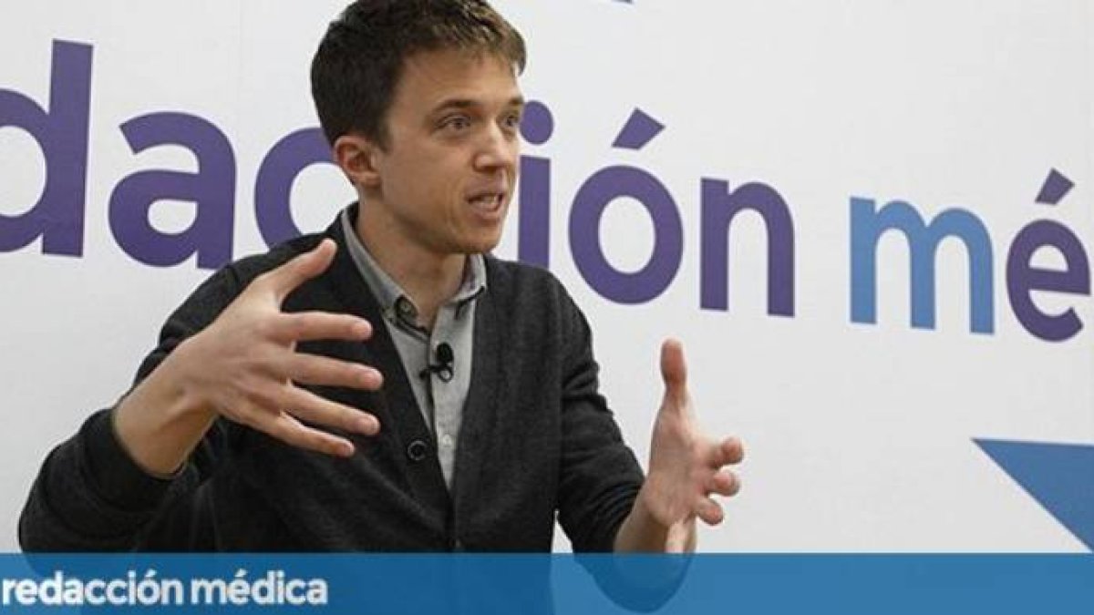 Errejón en su última entrevista en una estrategia de perfil bajo.