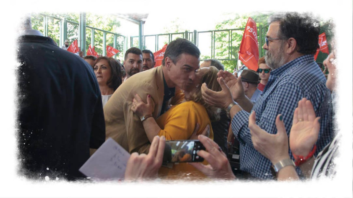 La burbuja de Sánchez: selfies, besos, abrazos... y a esquivar a los periodistas