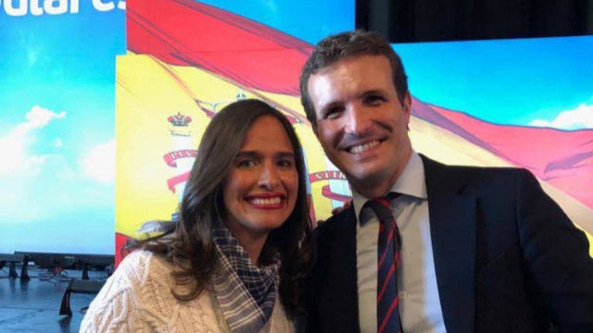 Belén Hoyo con Pablo Casado