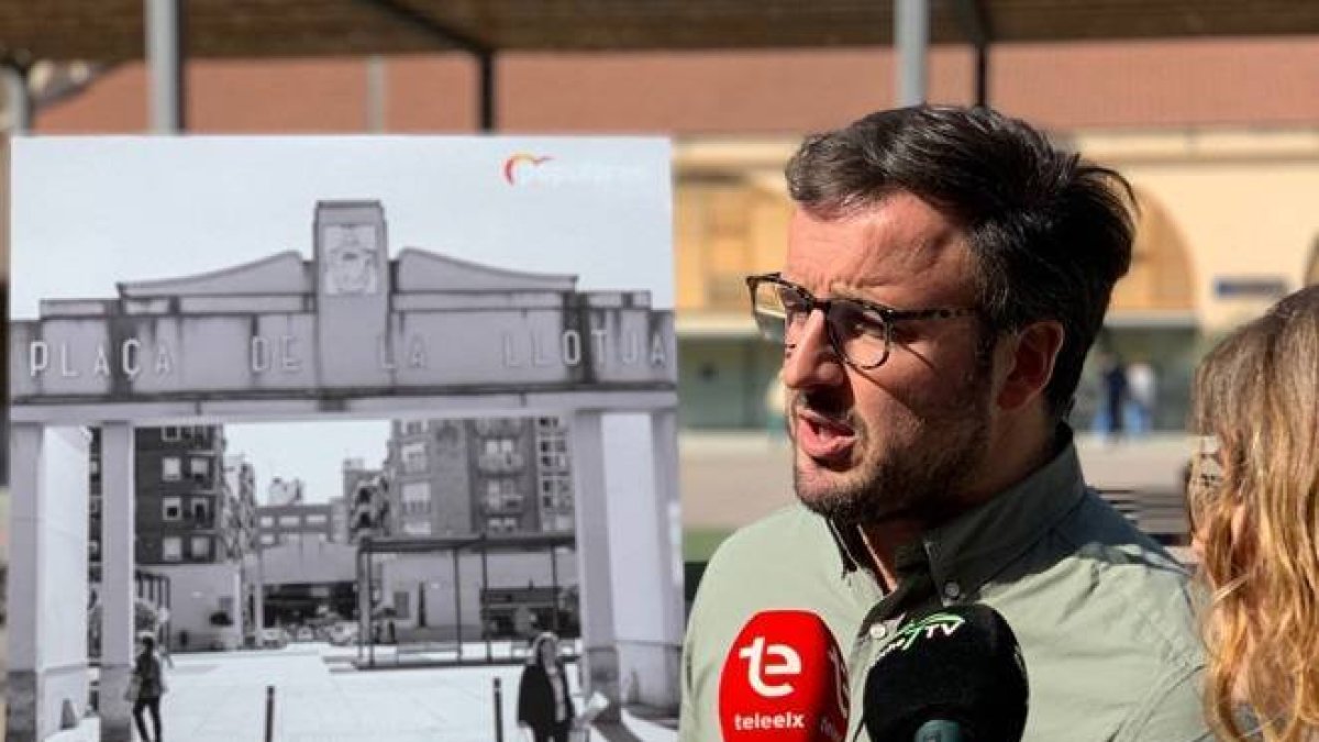 Ruz propone iniciar la primera fase de la reforma de la Avenida de Alicante