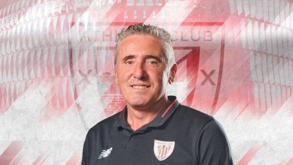 Joseba Agirre dejará de ser entrenador, pero no se irá del Athletic