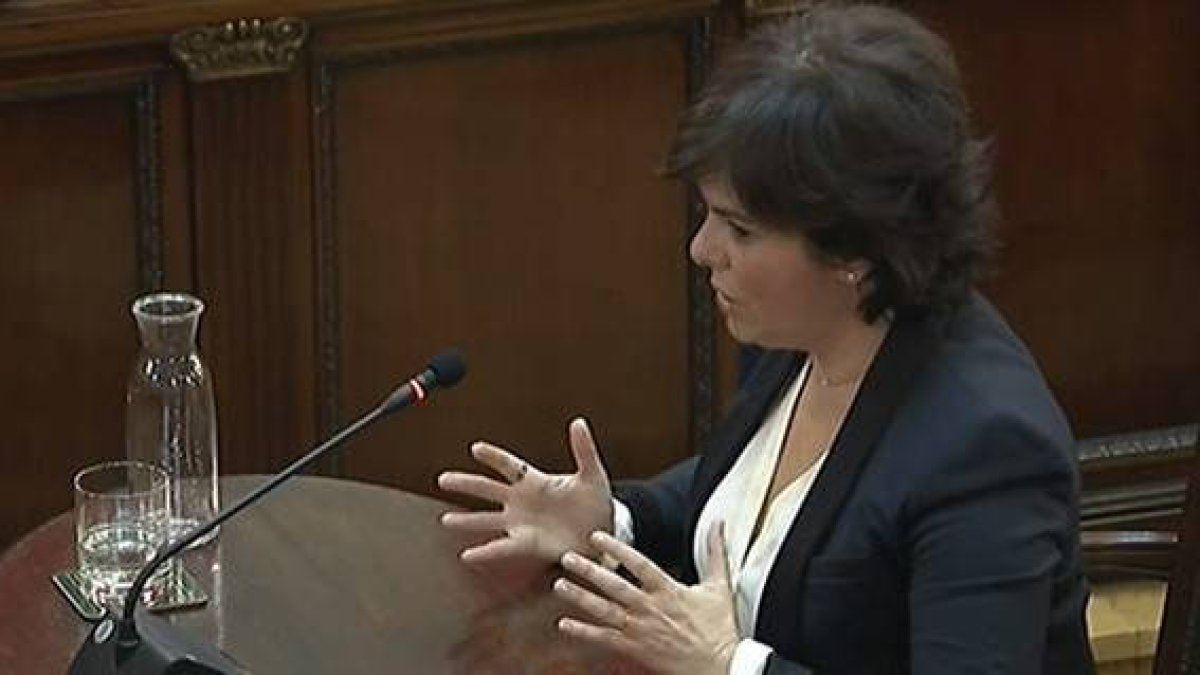 Soraya reaparece para hundir a los