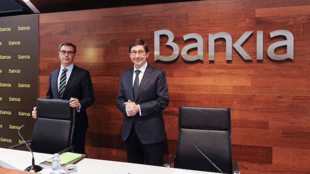 Bankia superó el 45% de clientes digitales y ganó un 40% más en 2018