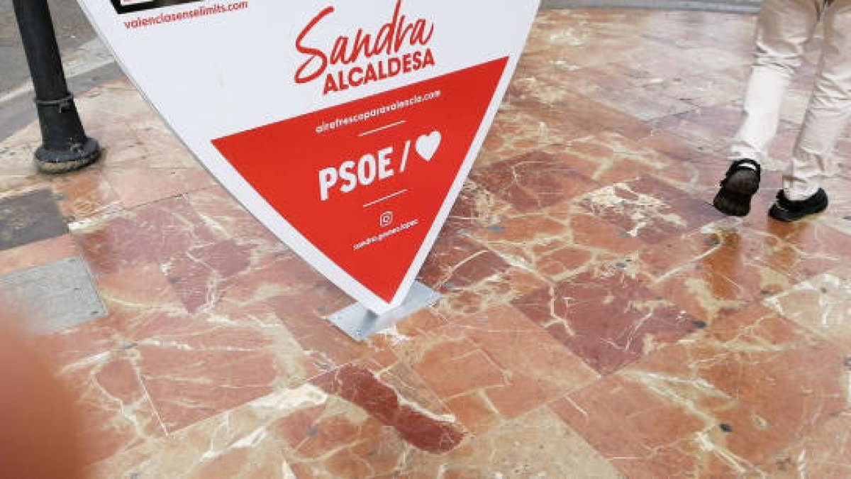 El Ayuntamiento de Valencia 'desancla' a Sandra Gómez