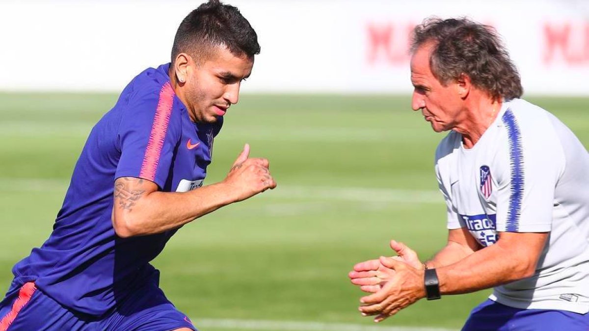 El profe Ortega, en un entrenamiento del Atlético de Madrid.