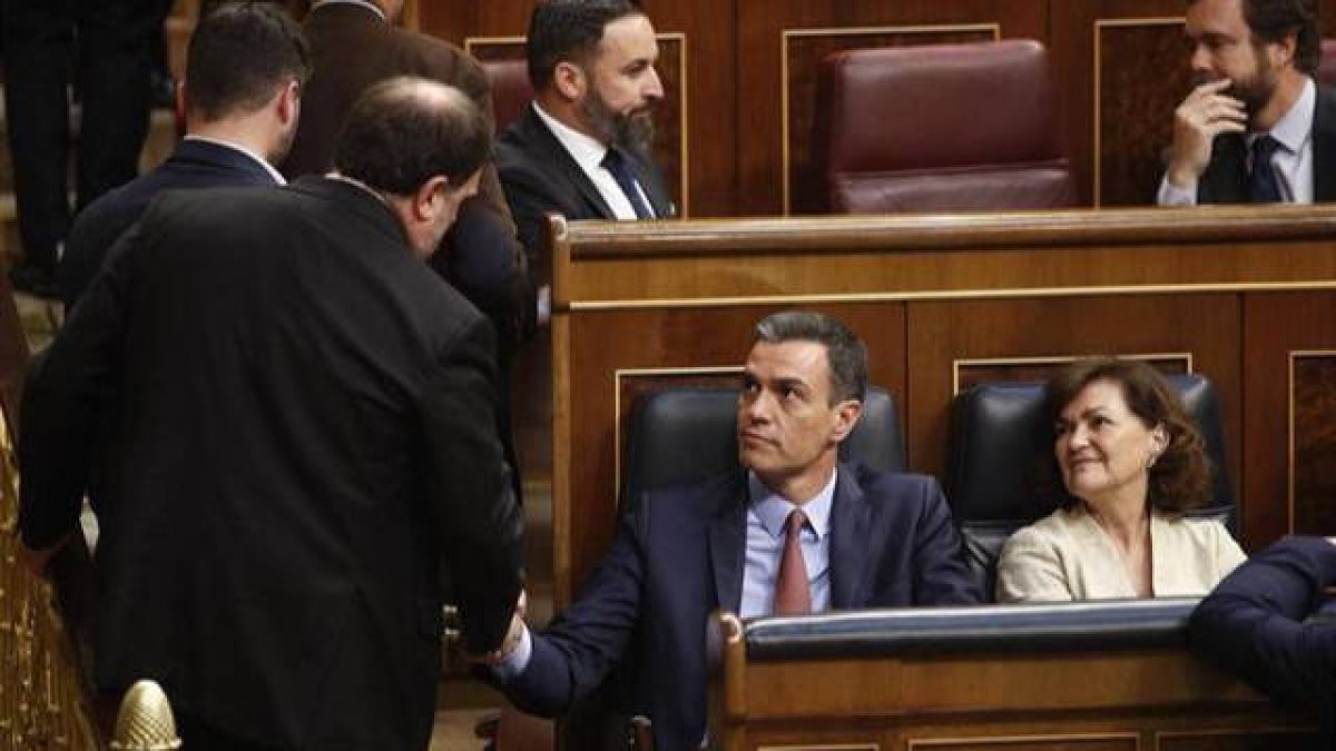 Sánchez resucita el plan que ya le llevó a Moncloa: pactos con el separatismo