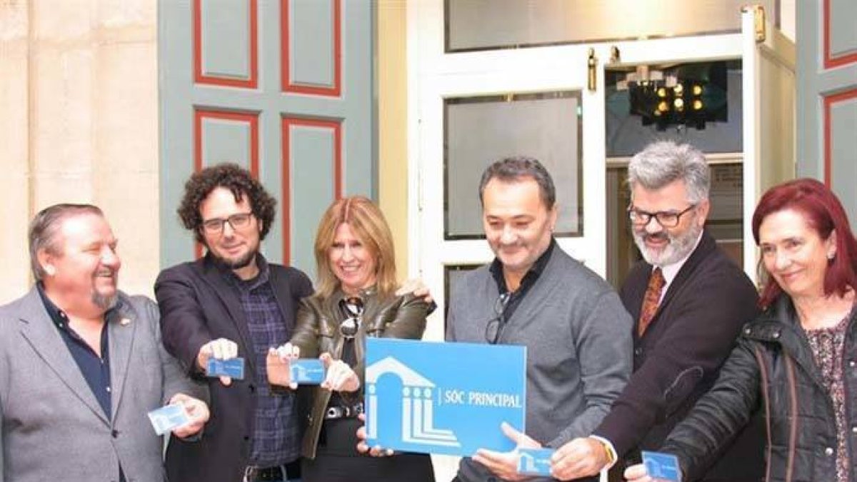 Francesc Sanguino, en el centro de la imagen.
