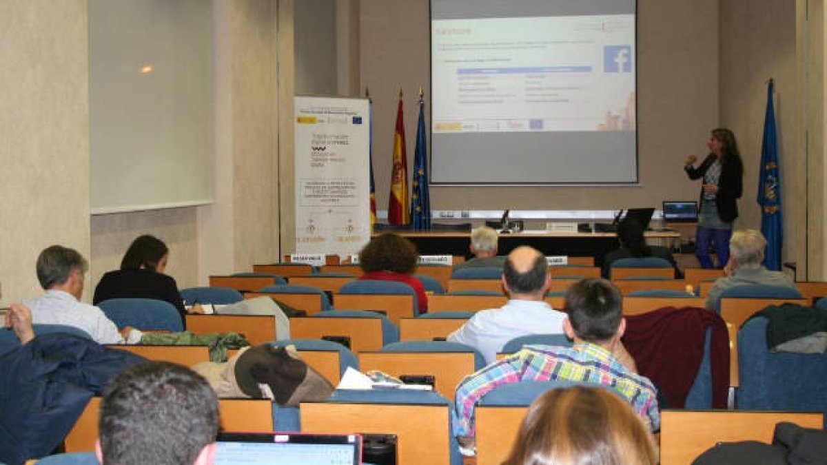Jornada de la Oficina de Transformación Digital del COIICV