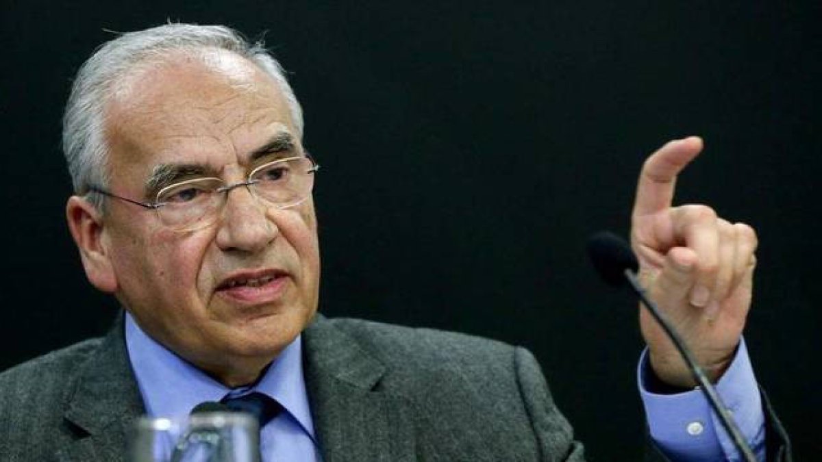 Alfonso Guerra se ha convertido en uno de los mayores críticos de Pedro Sánchez.