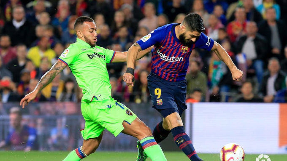 Suárez lo prueba frente a Vezo