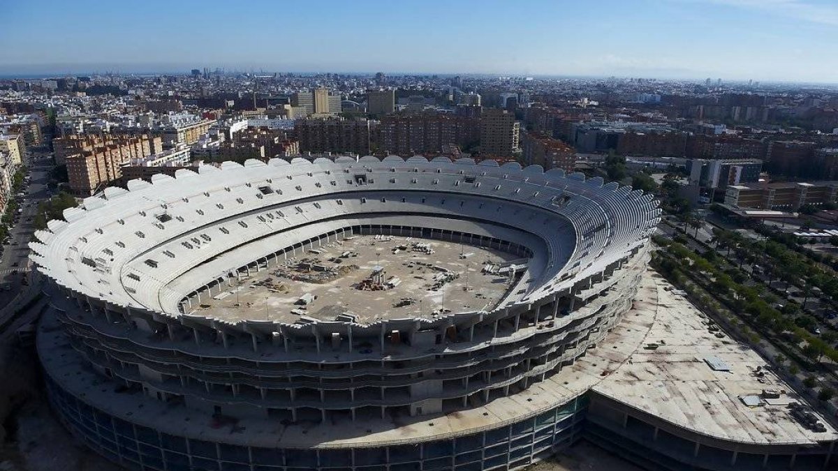 No culminar el traslado al Nou Mestalla resulta, a día de hoy, todavía algo descabellado